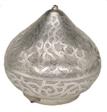 Ägyptische Tischlampe - Kuppelform - Messing versilbert
